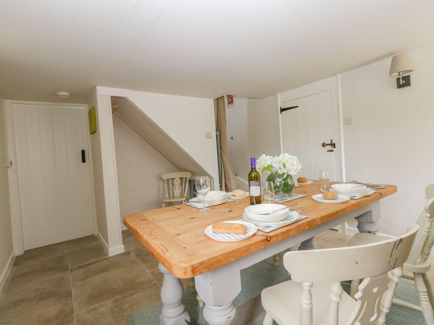 Alice'S Cottage Bridport Bagian luar foto